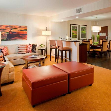 Minneapolis Marriott Northwest Бруклин Парк Екстериор снимка