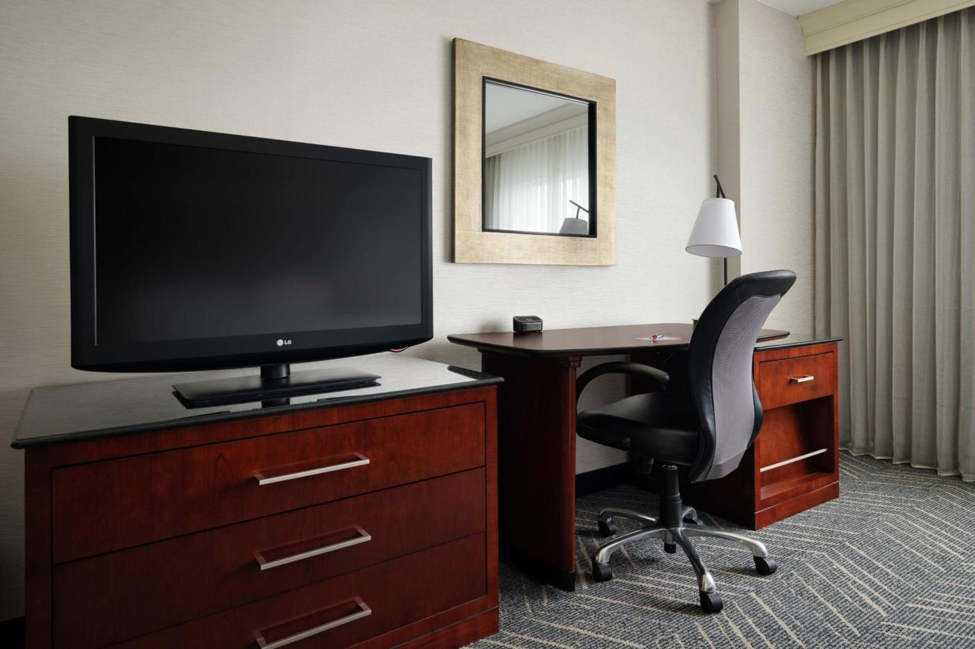 Minneapolis Marriott Northwest Бруклин Парк Екстериор снимка