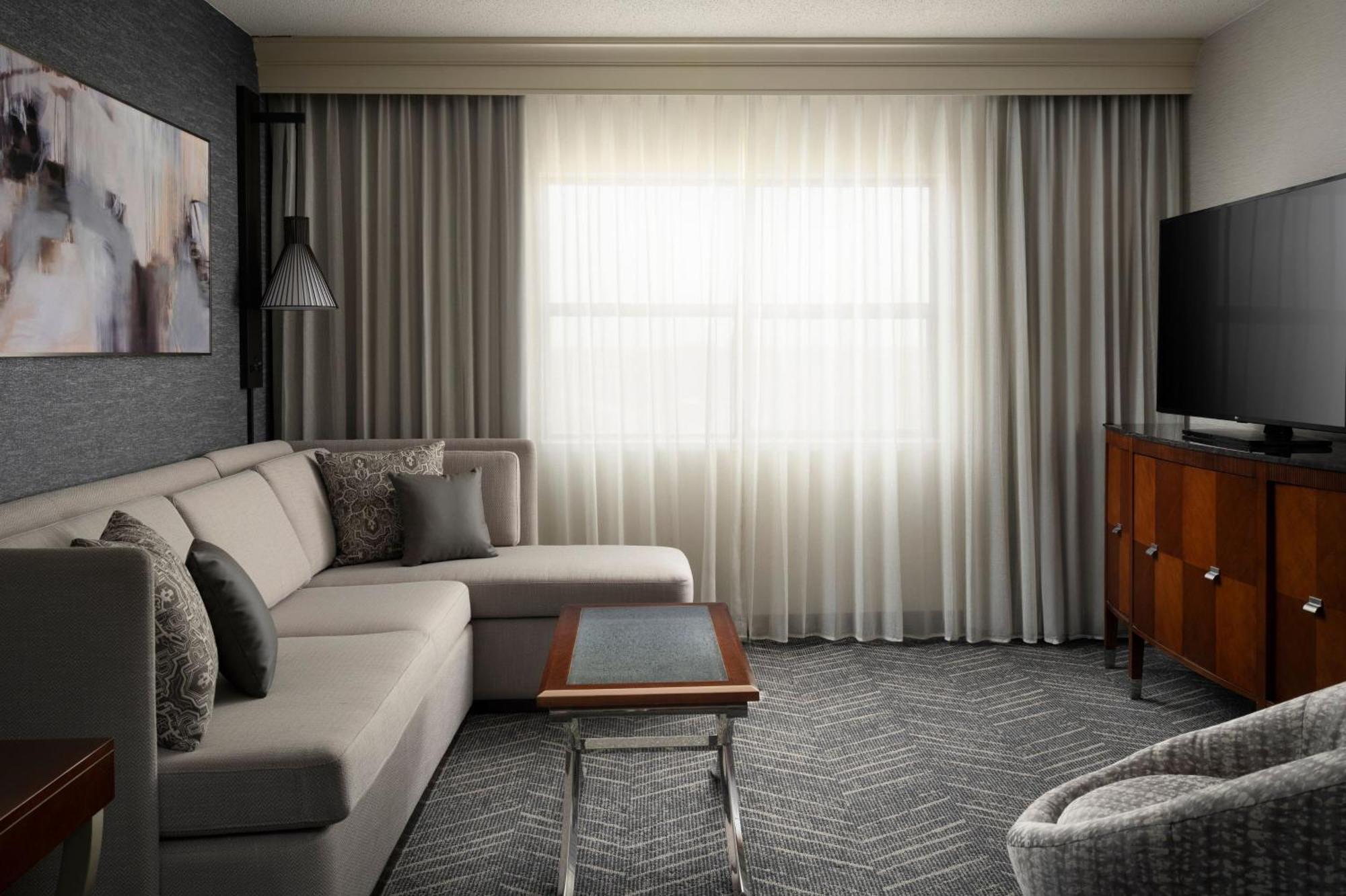 Minneapolis Marriott Northwest Бруклин Парк Екстериор снимка