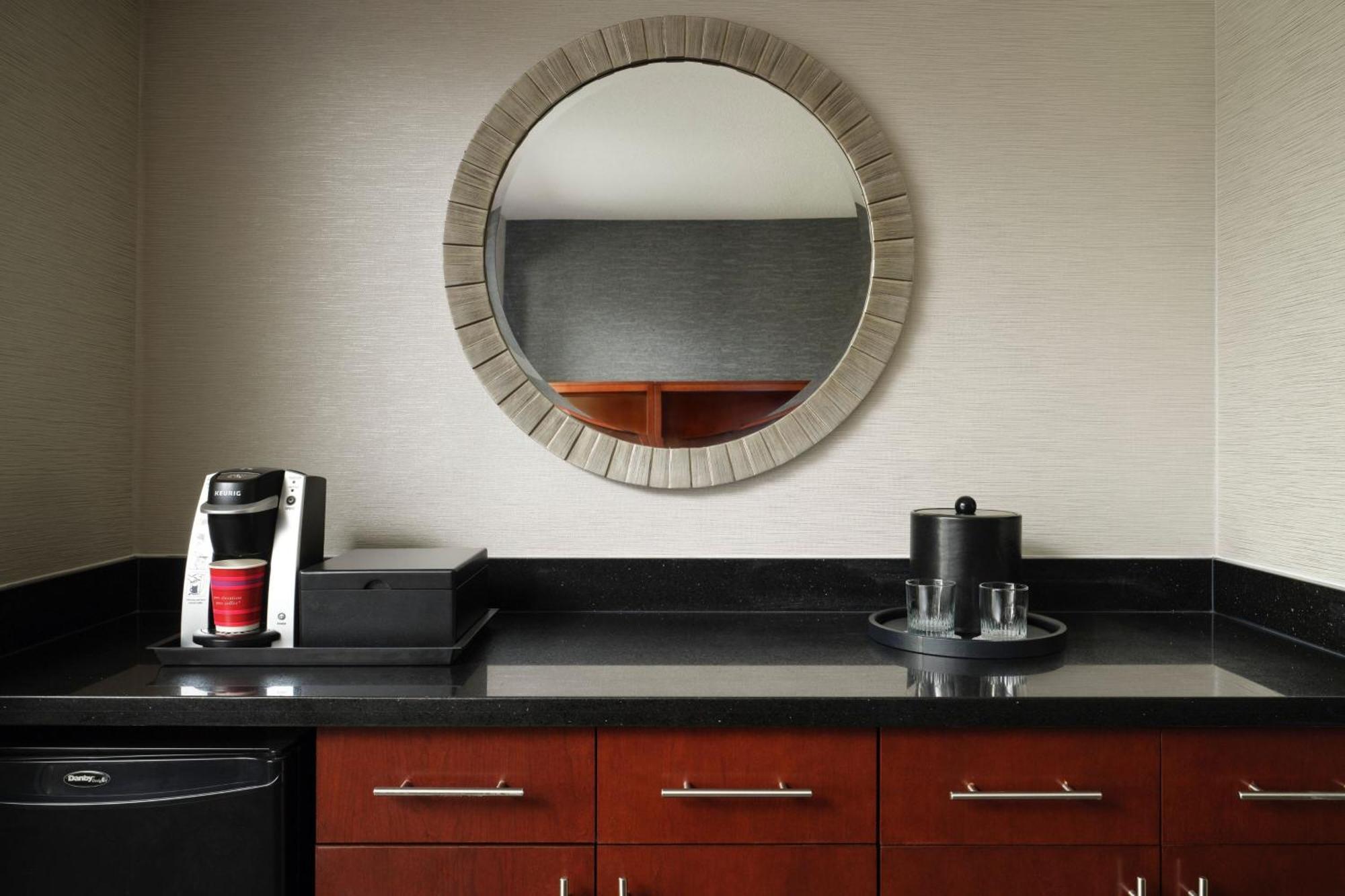 Minneapolis Marriott Northwest Бруклин Парк Екстериор снимка