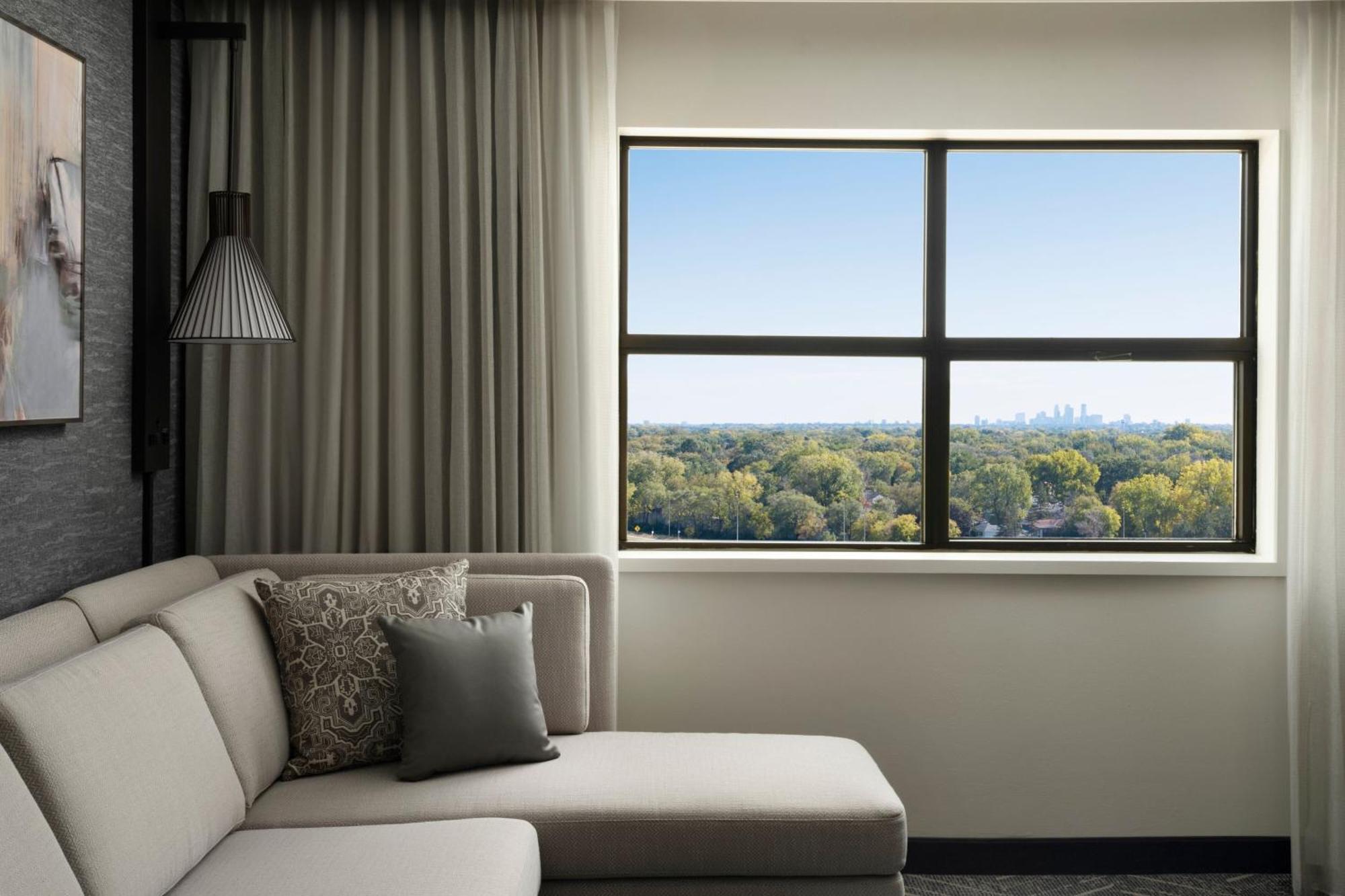Minneapolis Marriott Northwest Бруклин Парк Екстериор снимка