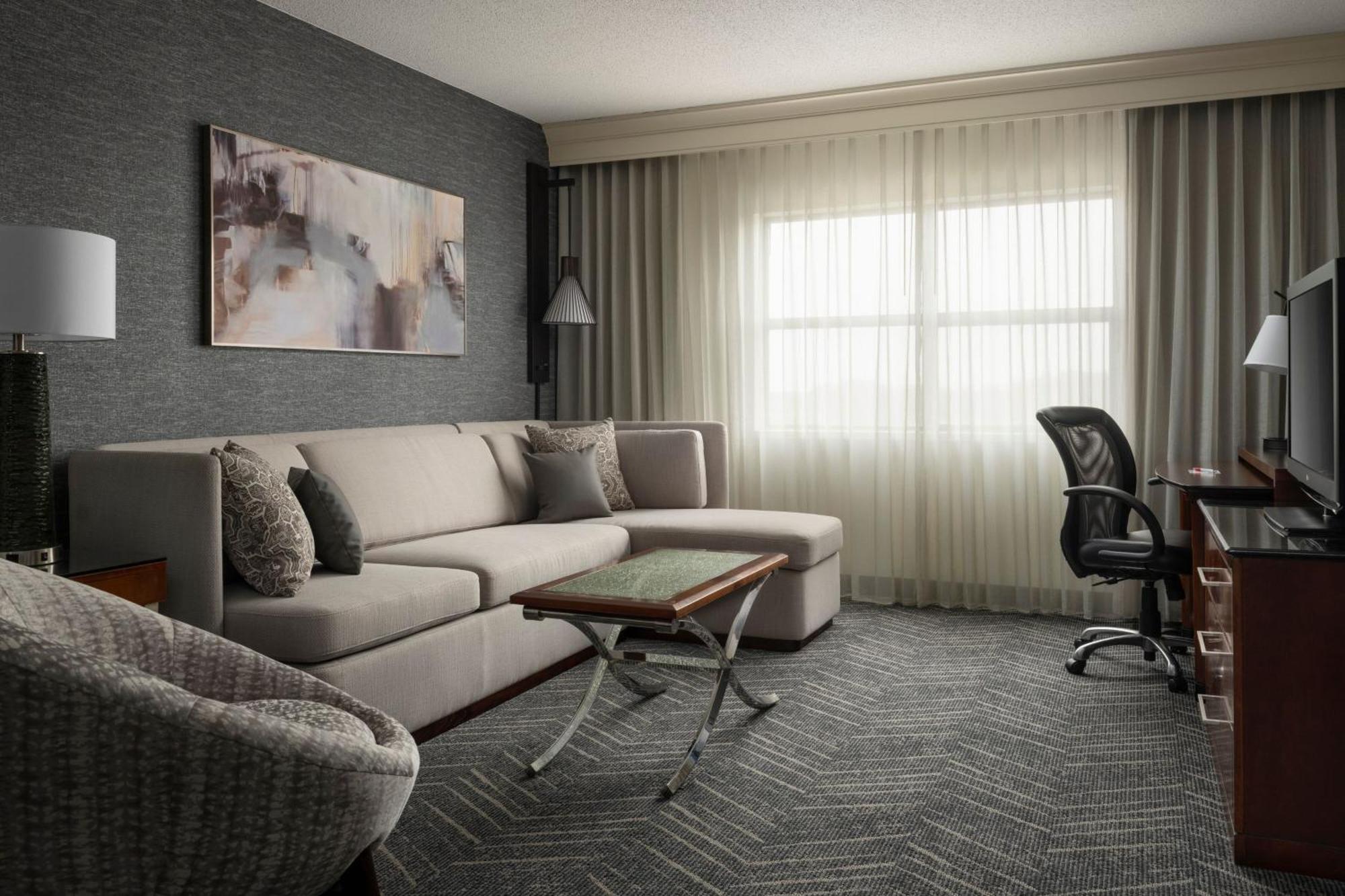 Minneapolis Marriott Northwest Бруклин Парк Екстериор снимка